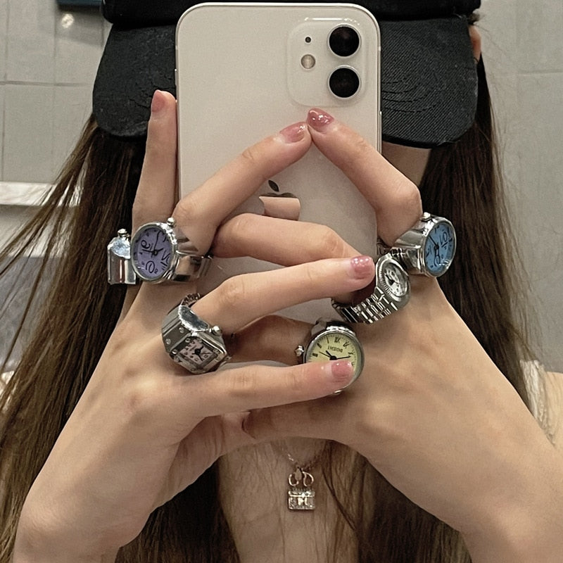 OHS accessories "OH Saucy" Quartz Finger Watch Mini Vintage Punk Aesthetic