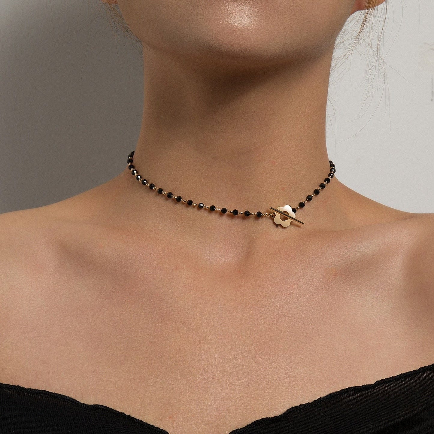 OhSaucy Apparel & Accessories Drip In Simple Luxury | Black Crystal and Glass Bead Chain Choker Necklace | Lariat Lock Jewellery