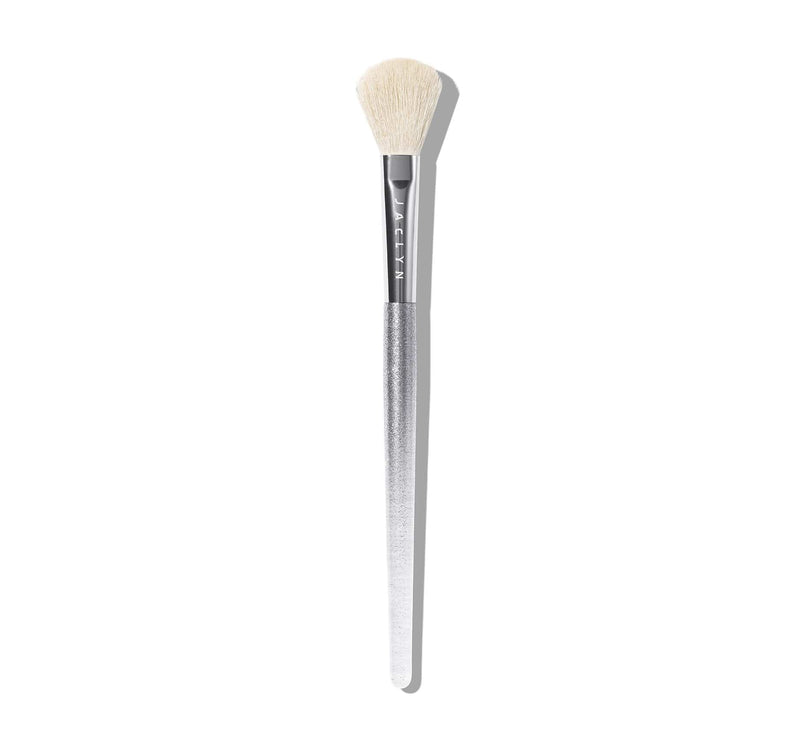 Oh Saucy FACE BRUSH Oh Saucy ACCENT LIGHT HIGHLIGHTER BRUSH (plus me) (free)