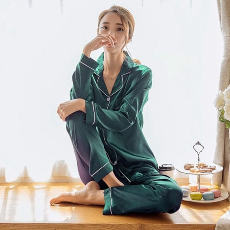 Silk-Satin-Pyjamas-Set-Luxury-Loungewear-short-Or-Long-Sleeve-Variations.jpg